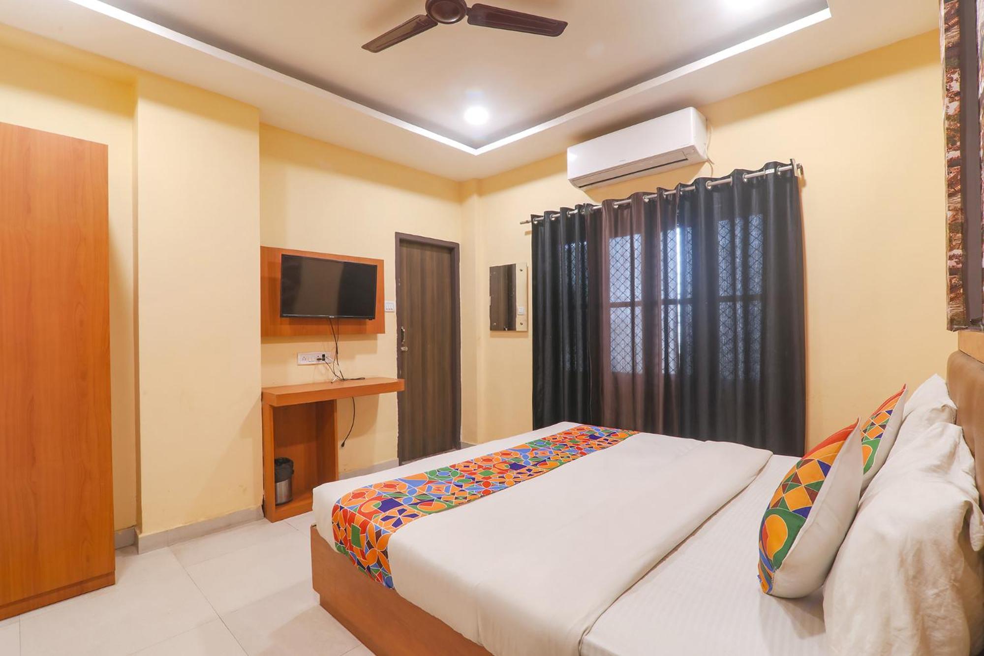 Fabhotel Swarn Banquet Kakarmatha Zewnętrze zdjęcie