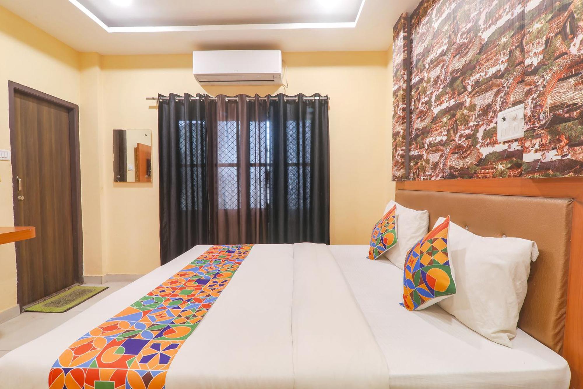 Fabhotel Swarn Banquet Kakarmatha Zewnętrze zdjęcie