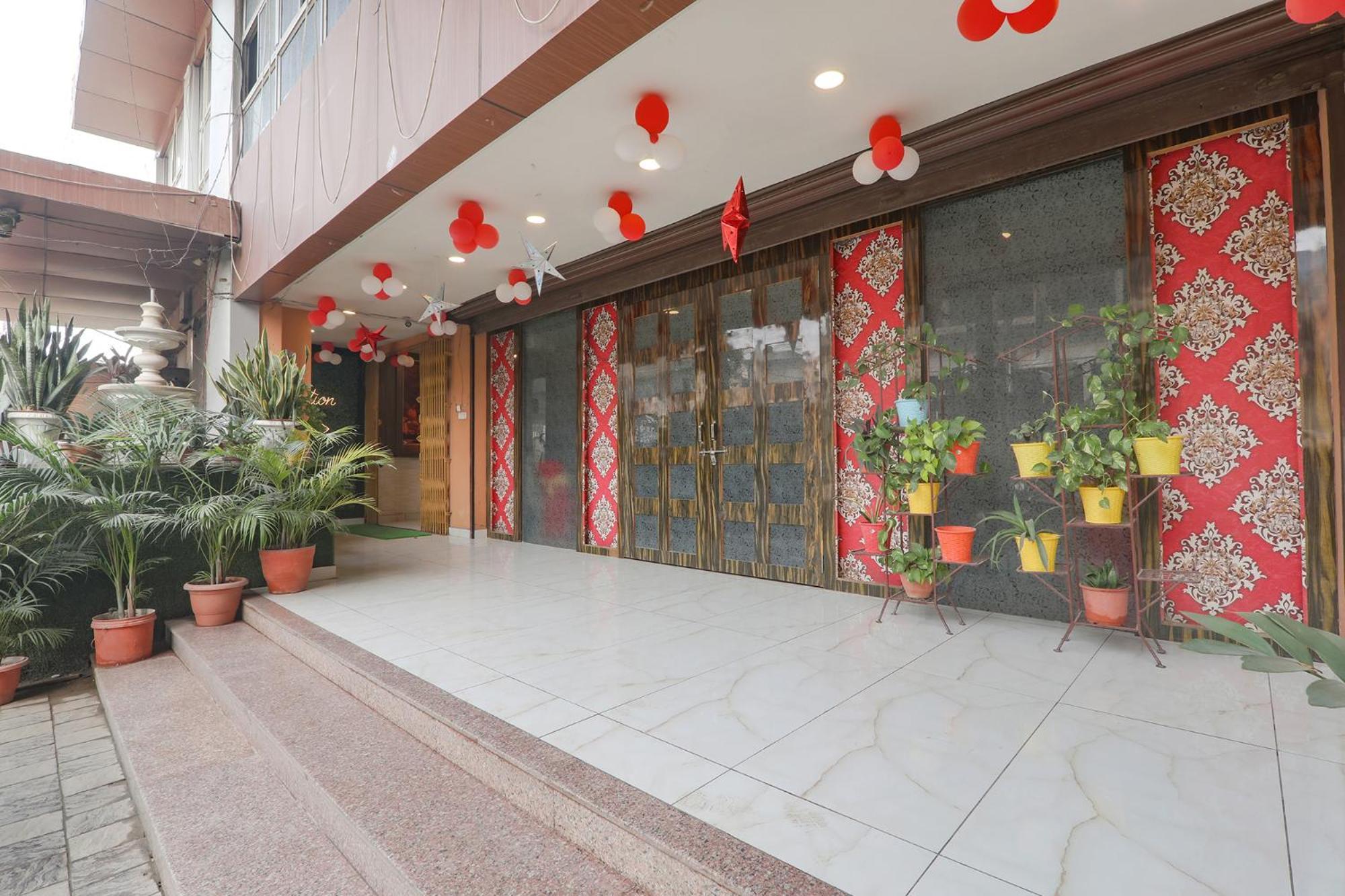 Fabhotel Swarn Banquet Kakarmatha Zewnętrze zdjęcie
